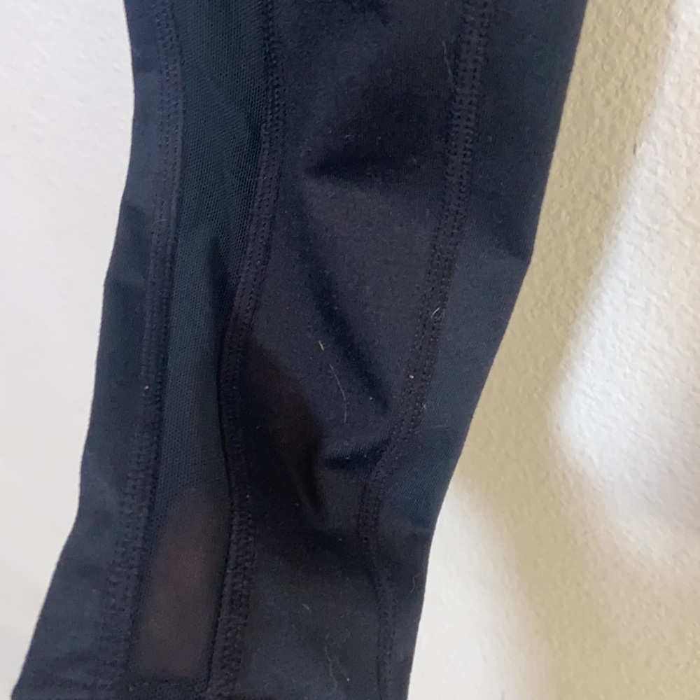 HIGH WAISTED BLACK GYMSHARK LEGGINGS SIZE XS - Picture 3 of 4